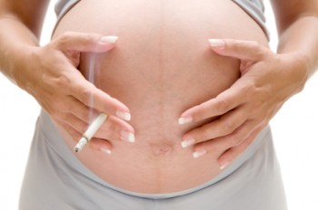 Risks of smoking during pregnancy
